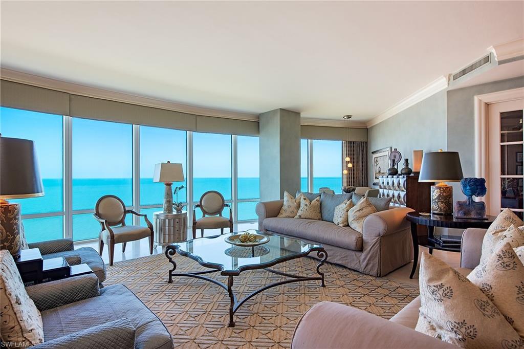 REGENT - Residential