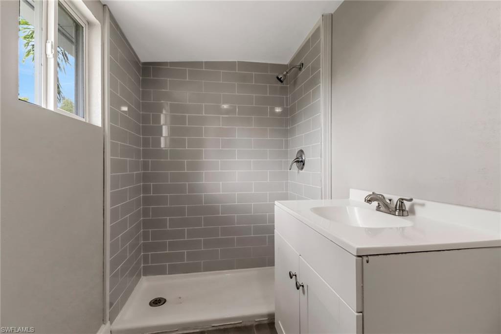 FORT MYERS - Residential