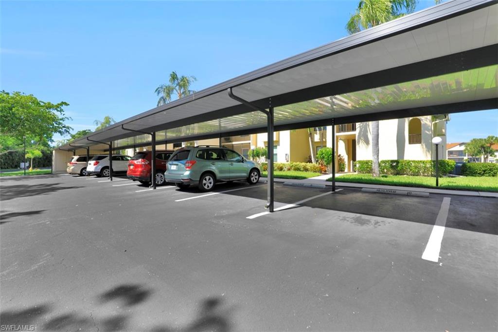 CLUB AT CRYSTAL LAKE CONDOMINIUM - Residential