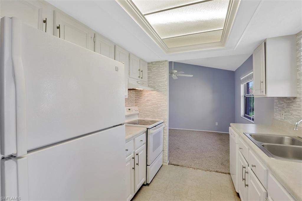 CLUB AT CRYSTAL LAKE CONDOMINIUM - Residential