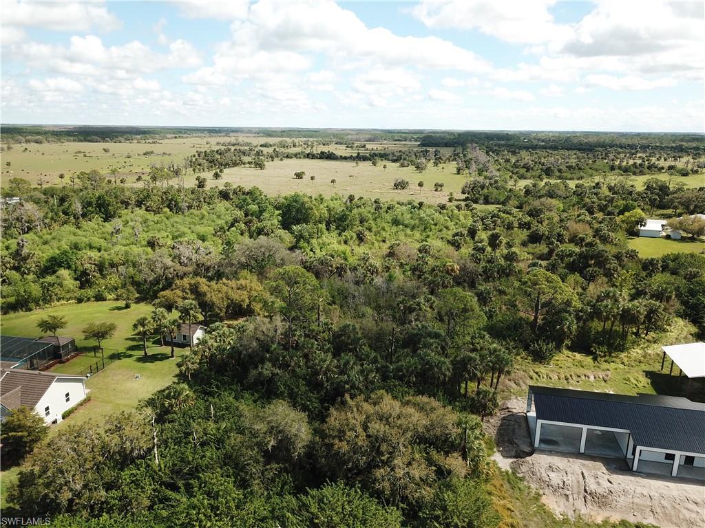 RIVER ESTATES - Land