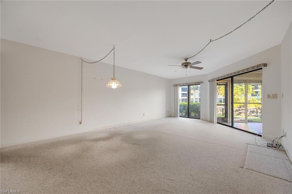 CYPRESS CONDO - Residential