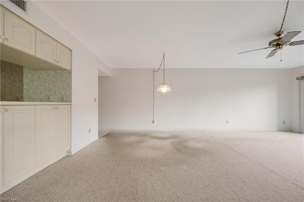 CYPRESS CONDO - Residential