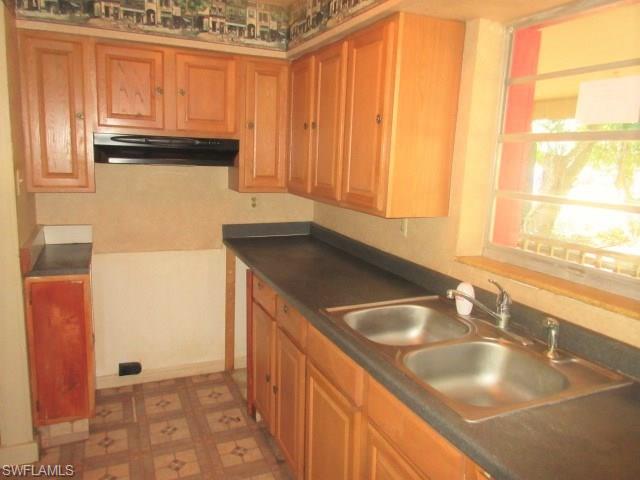 SUBURBIA - Residential