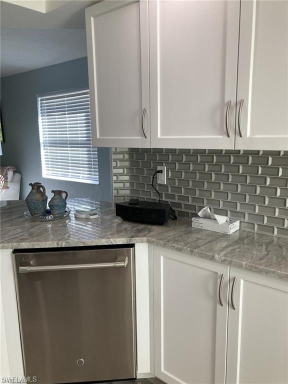 MANOR - Residential Lease