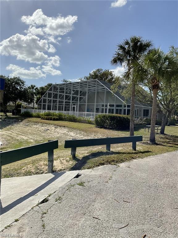 MANOR - Residential Lease