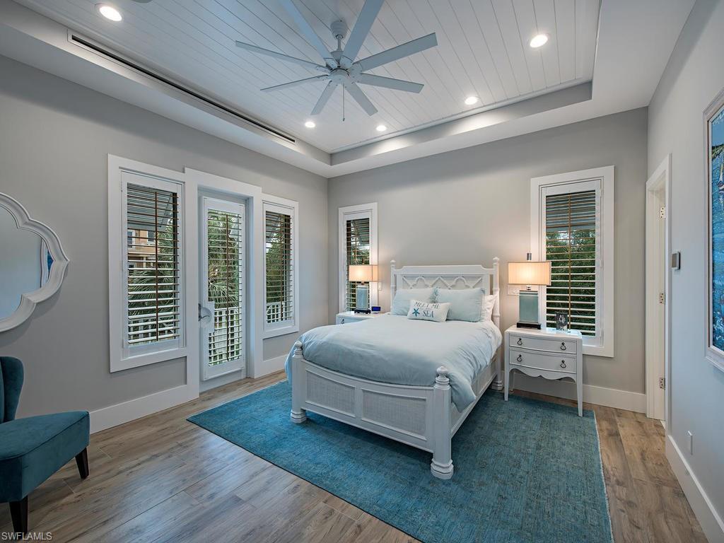 HIDEAWAY BEACH - Residential