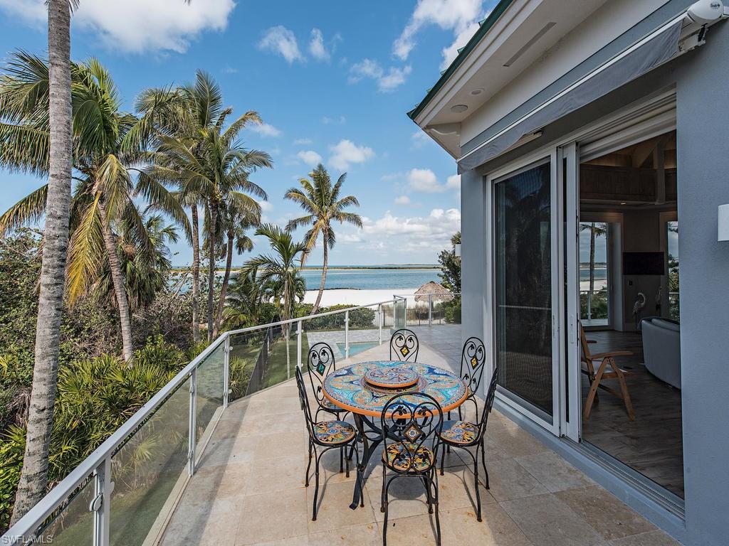 HIDEAWAY BEACH - Residential