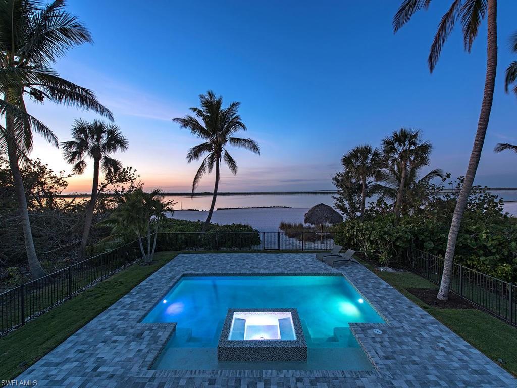 HIDEAWAY BEACH - Residential