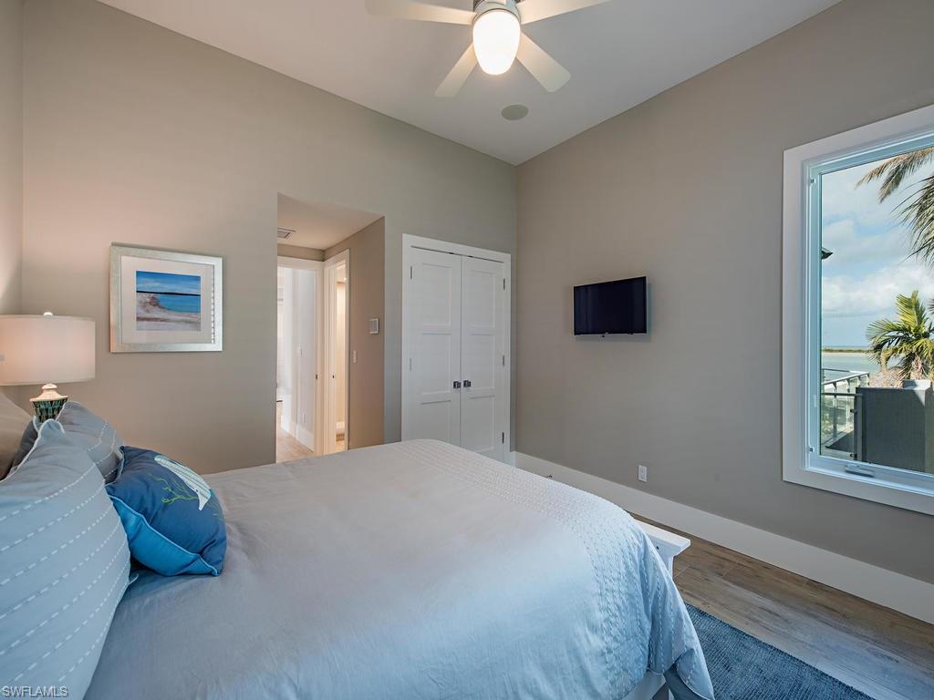 HIDEAWAY BEACH - Residential