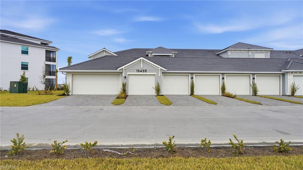 15435 Green Acres AVE 2421