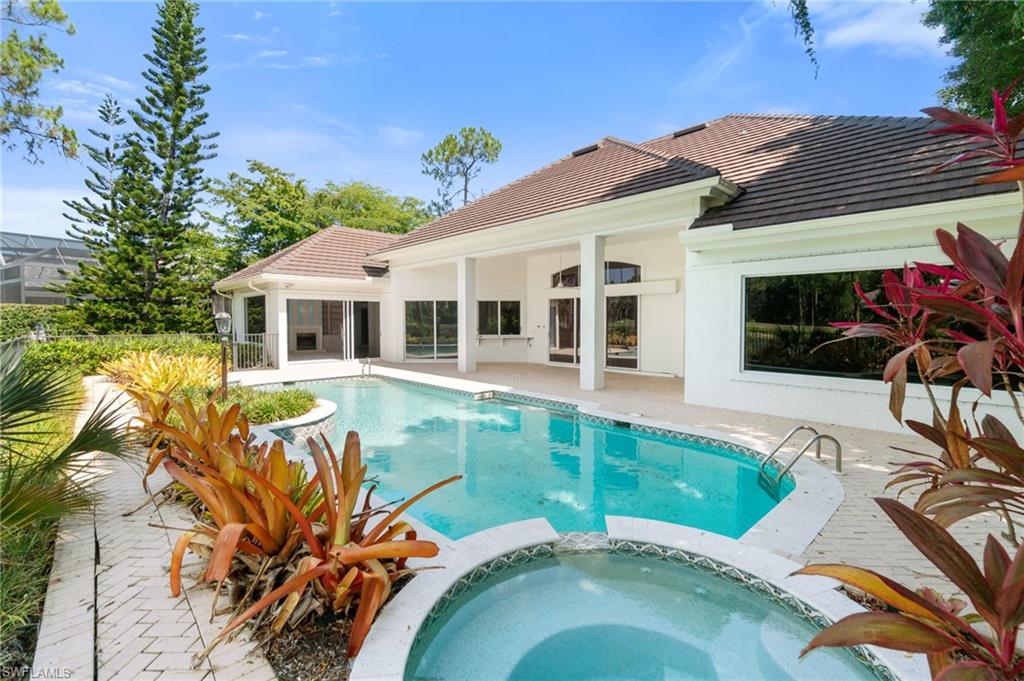 ESTATES AT GREY OAKS - Residential