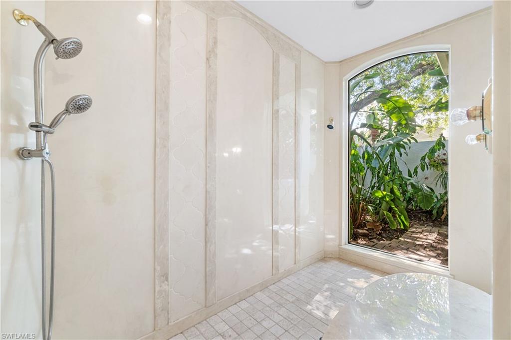 ESTATES AT GREY OAKS - Residential