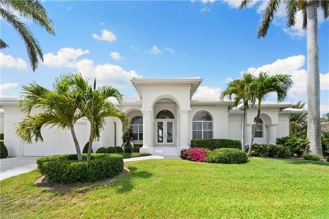 529 Tigertail CT MARCO ISLAND FL 34145