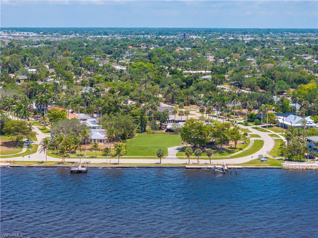 TWIN PALM ESTATES - Land