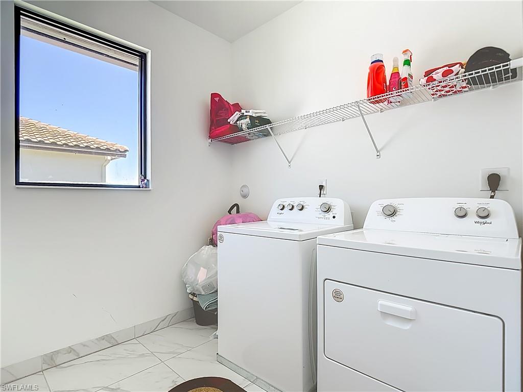 MAPLE RIDGE - Residential