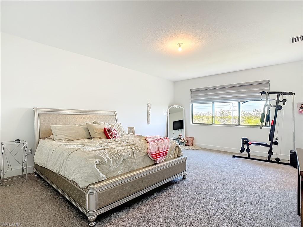 MAPLE RIDGE - Residential