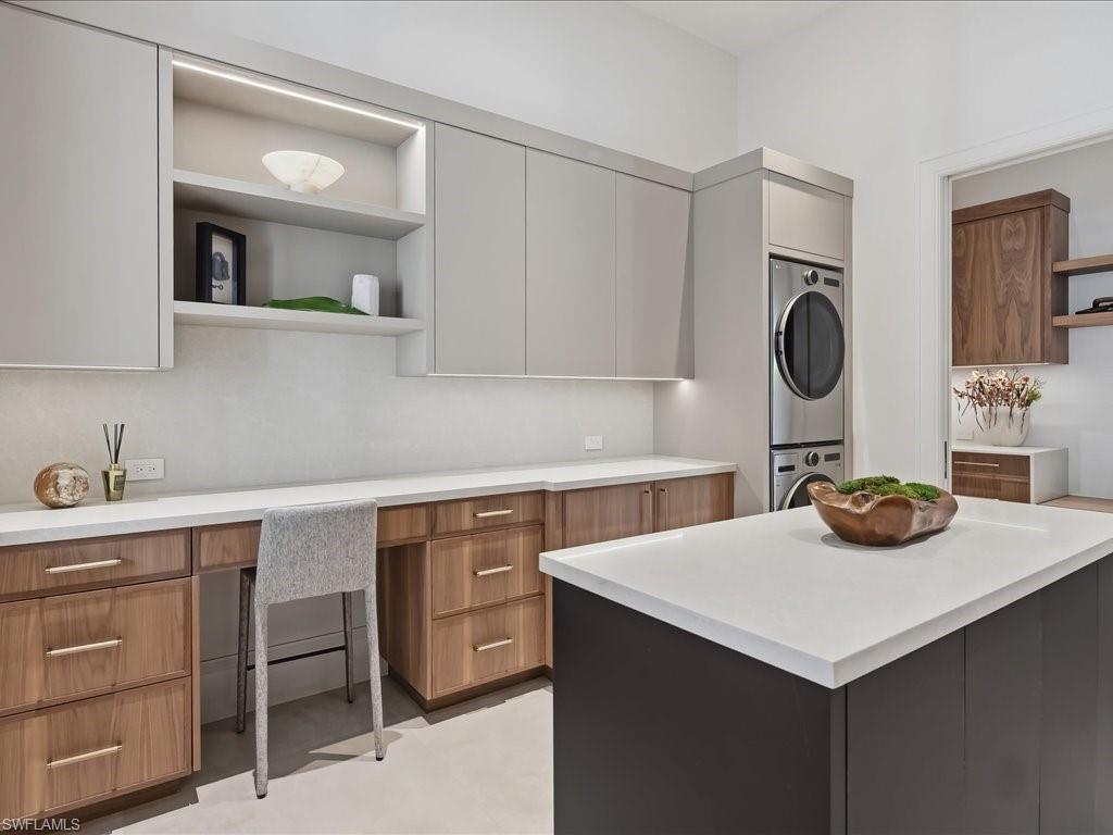 PINE RIDGE - Residential