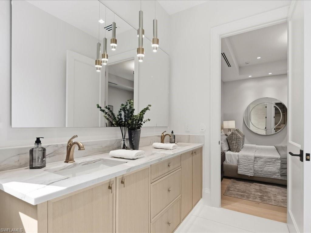 PINE RIDGE - Residential