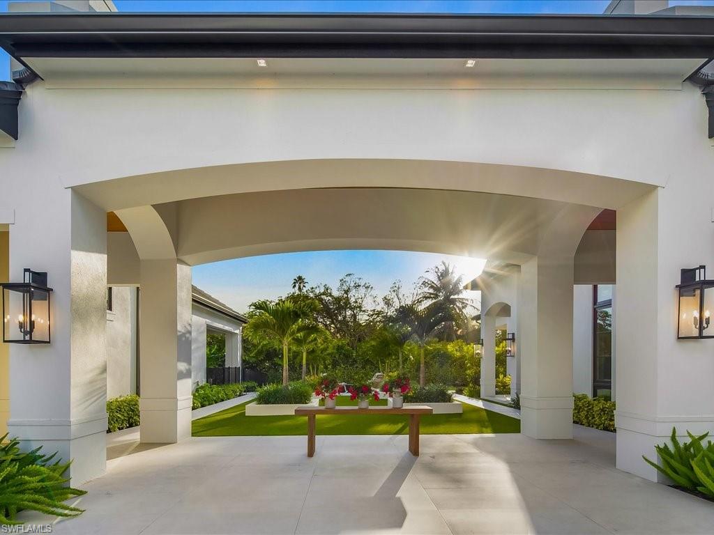 PINE RIDGE - Residential