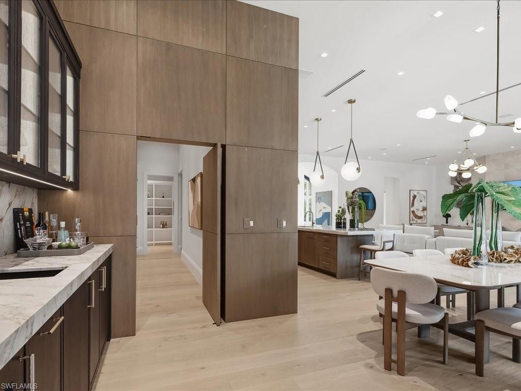 PINE RIDGE - Residential