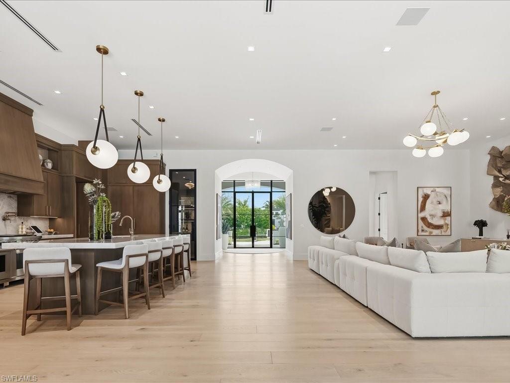 PINE RIDGE - Residential