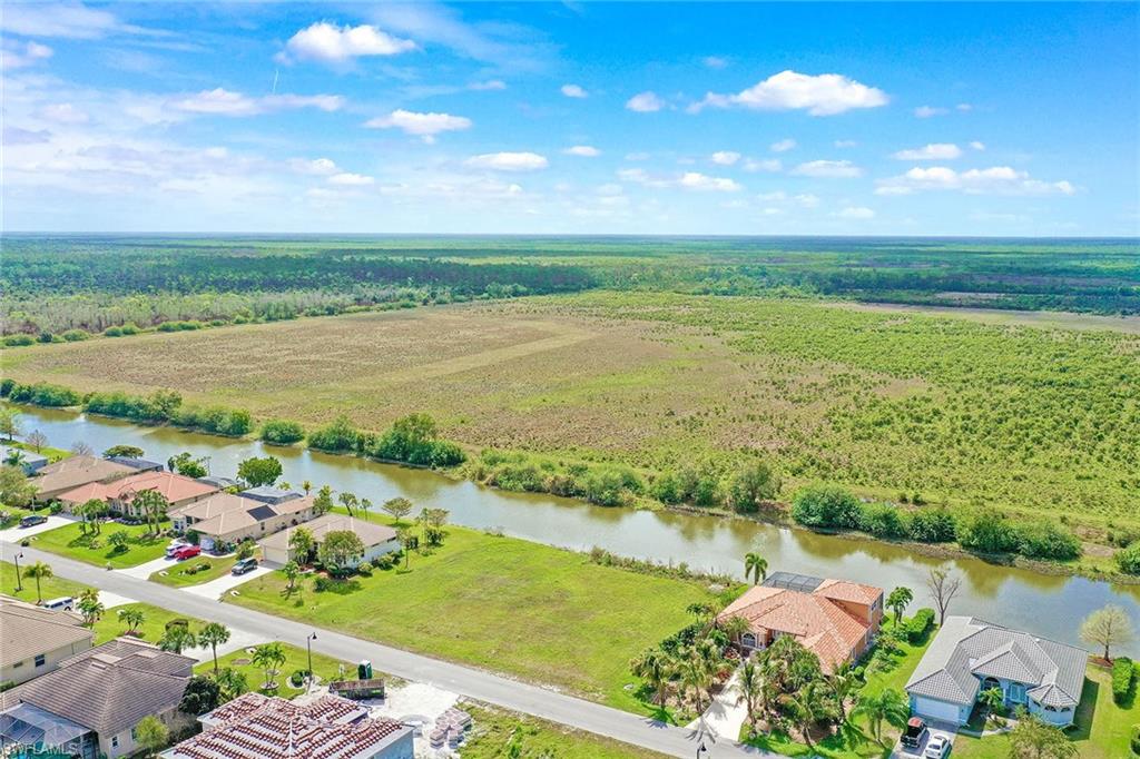 ROYAL PALM GOLF ESTATES - Land