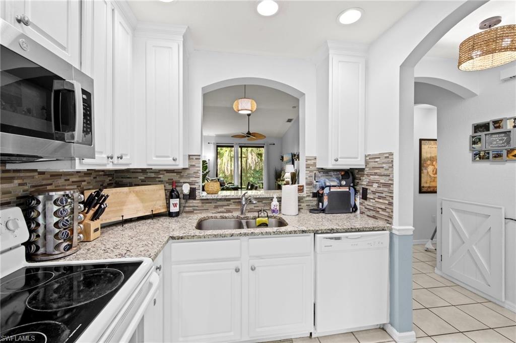7715 Woodbrook CIR 3402