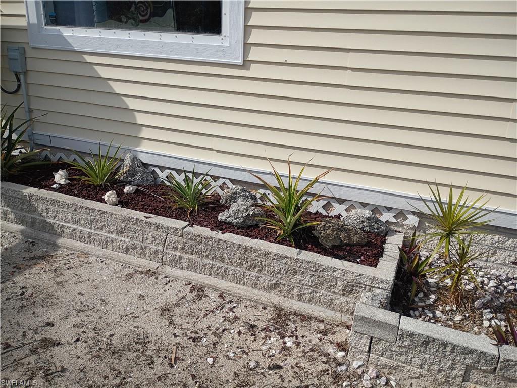 COCONUT GROVE UNREC - Residential