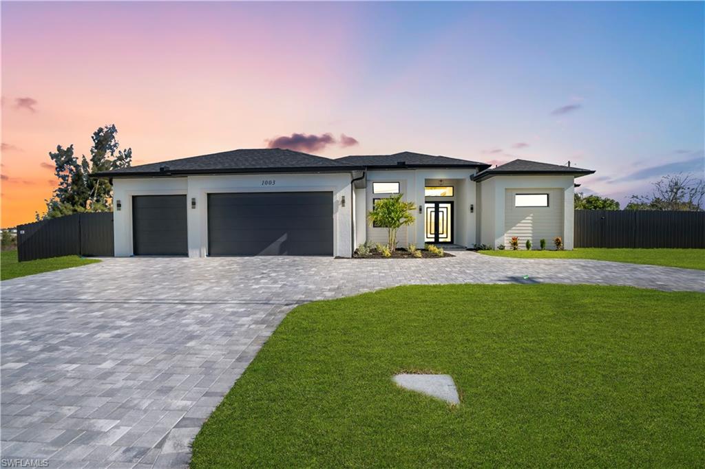 CAPE CORAL - Residential