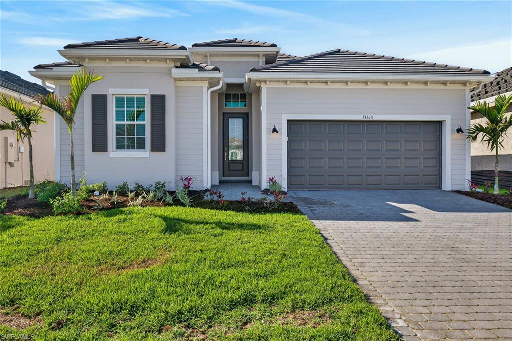 SANDY KEY - Residential