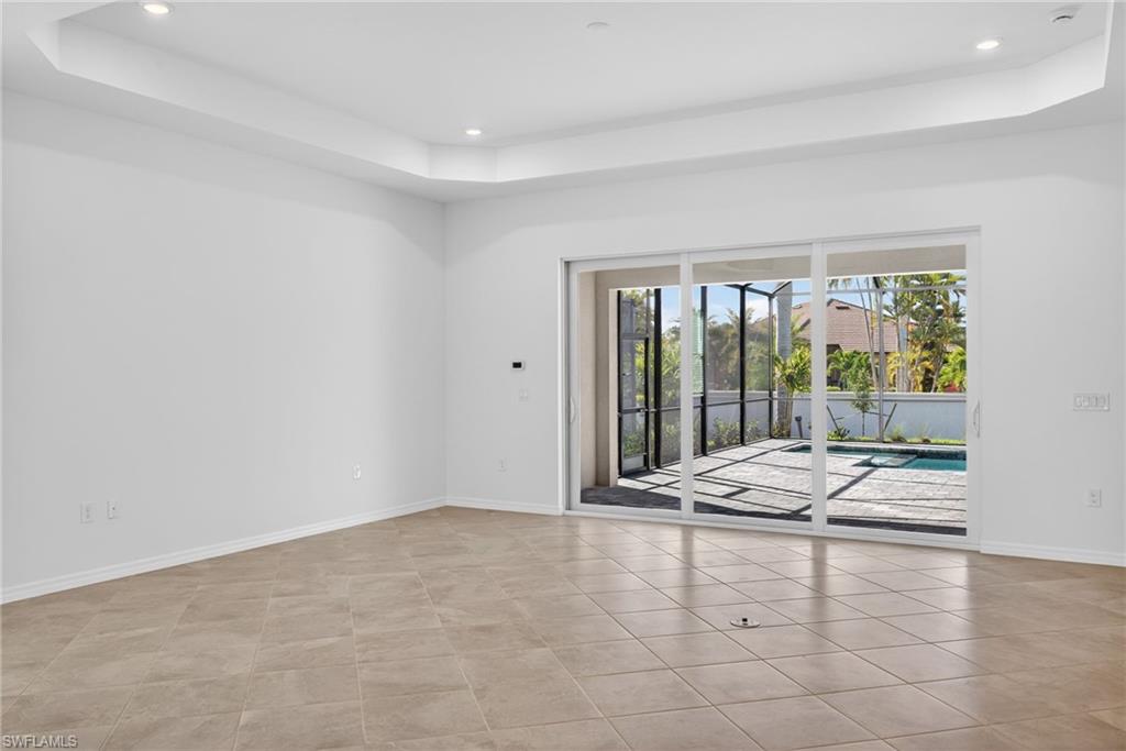 SANDY KEY - Residential