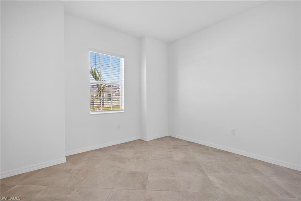 SANDY KEY - Residential