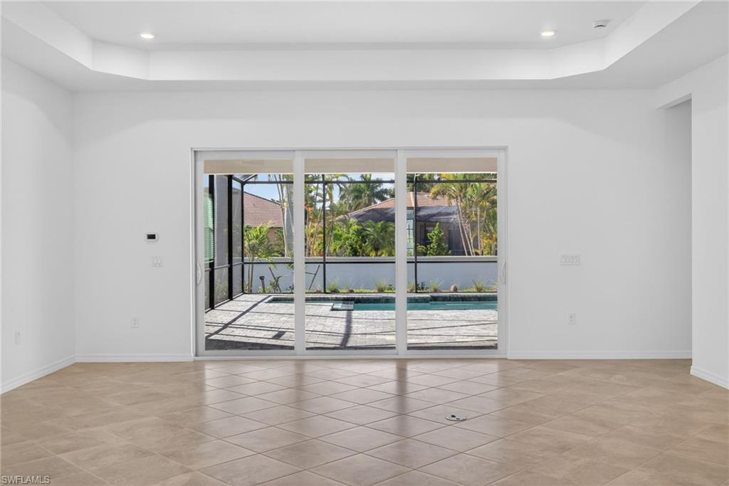 SANDY KEY - Residential