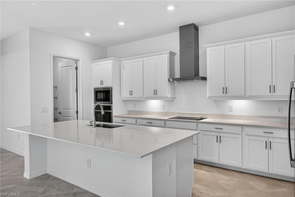 SANDY KEY - Residential