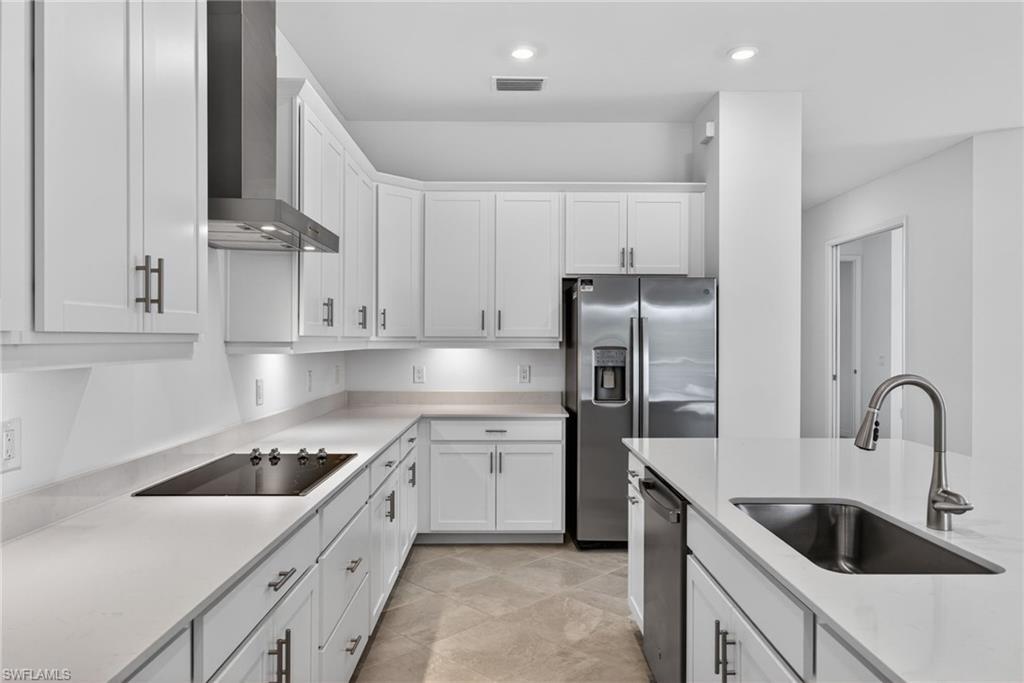 SANDY KEY - Residential