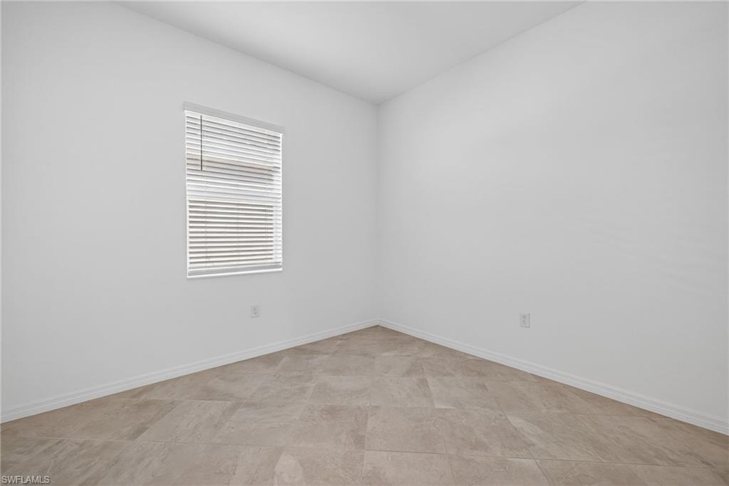 SANDY KEY - Residential