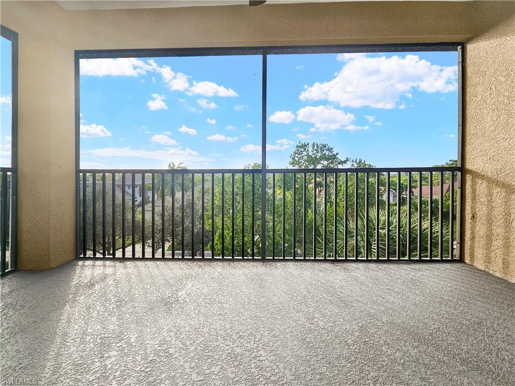 20930 Island Sound CIR 402