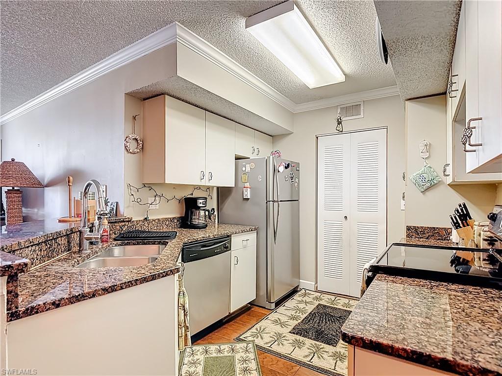 MUSA AT DANIELS - Residential