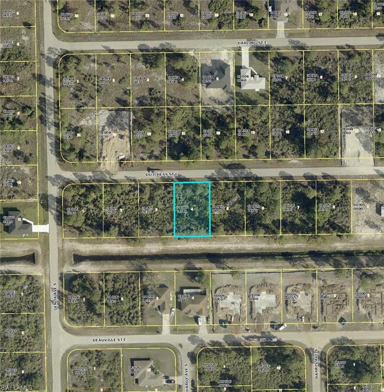 LEHIGH ACRES - Land