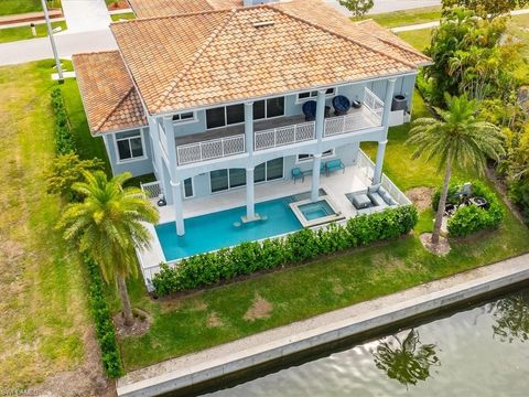 A home in MARCO ISLAND