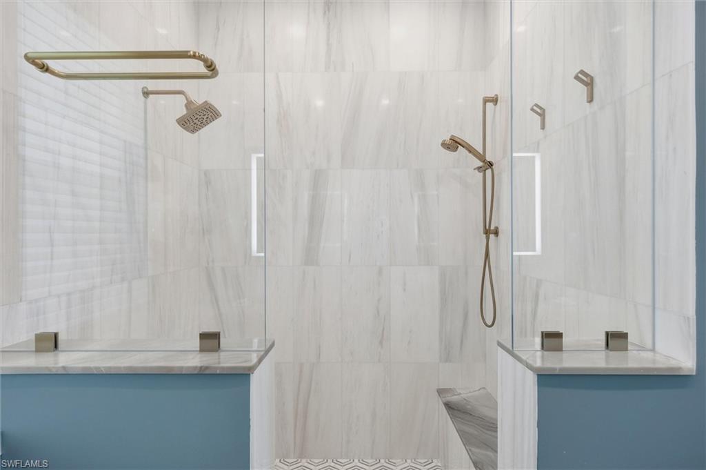 BERKSHIRE LAKES - Residential