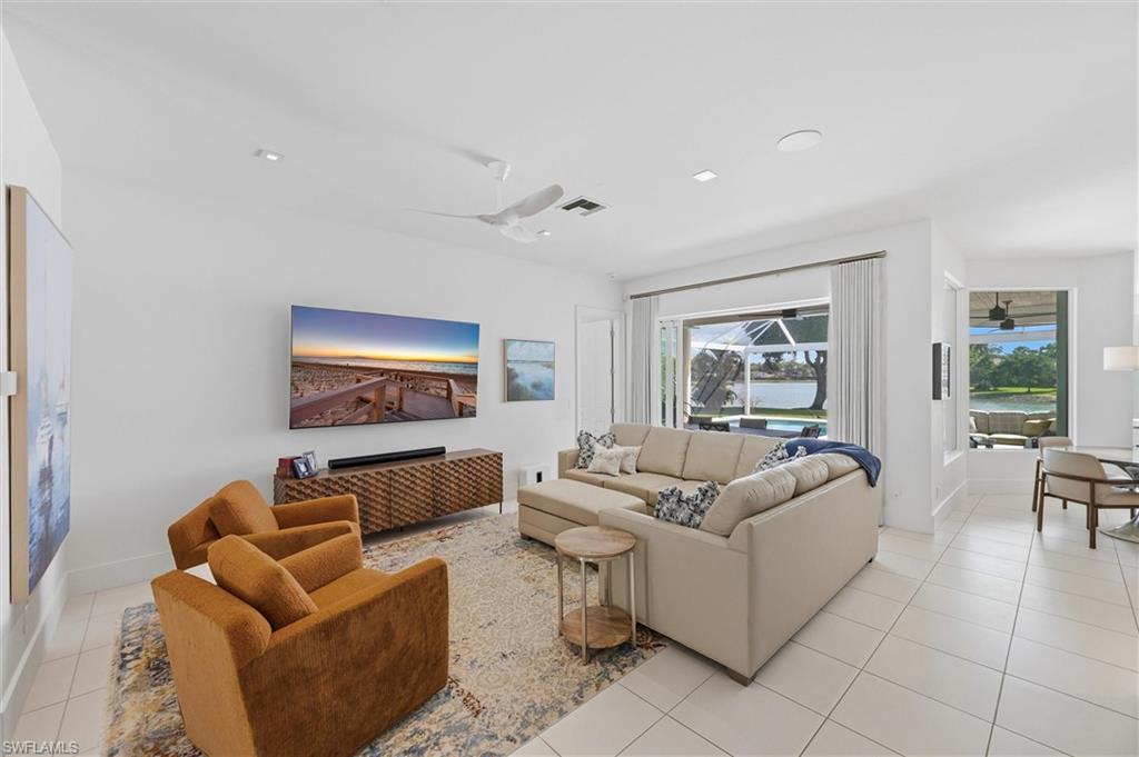 BERKSHIRE LAKES - Residential