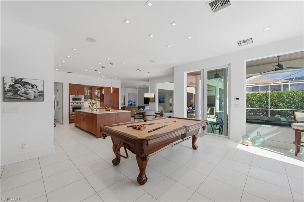 BERKSHIRE LAKES - Residential