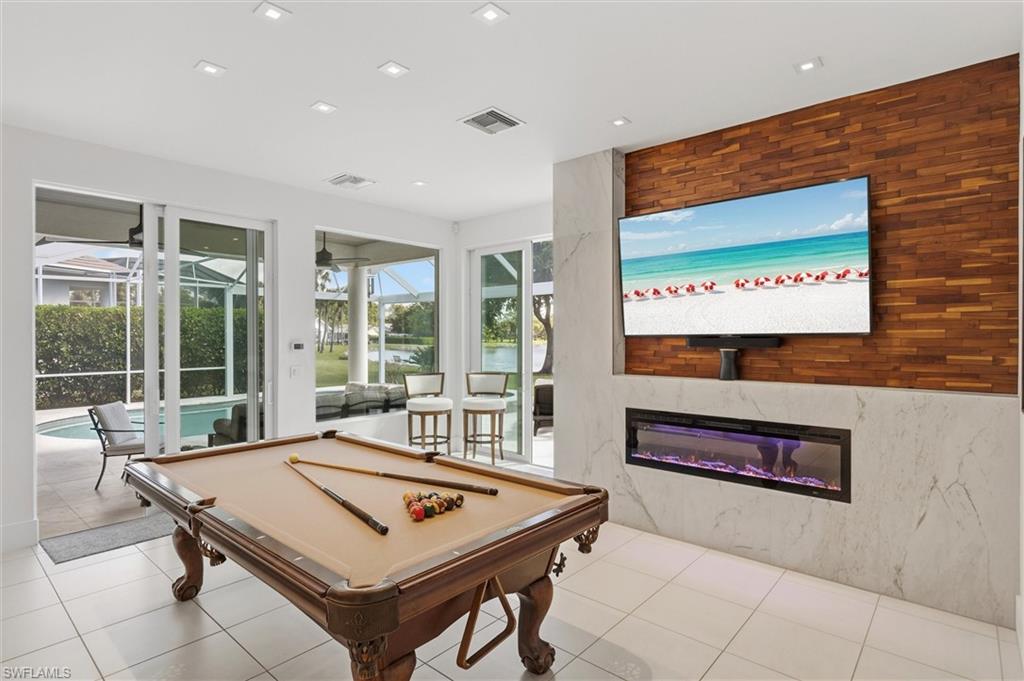 BERKSHIRE LAKES - Residential