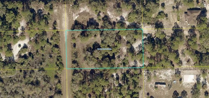 1.25 acre tract located in Montura Ranch Estates,