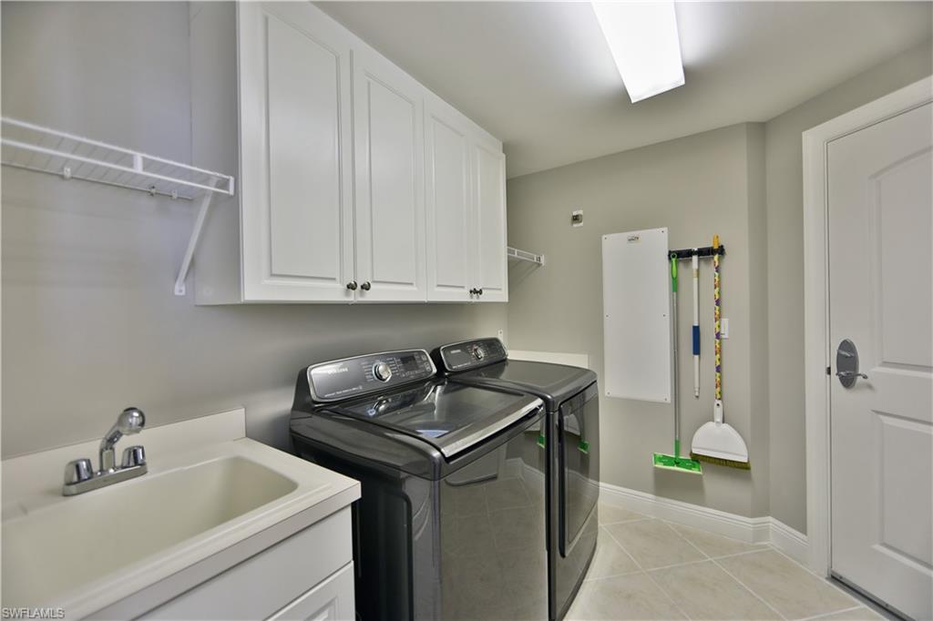 HIGH POINT PLACE - Residential