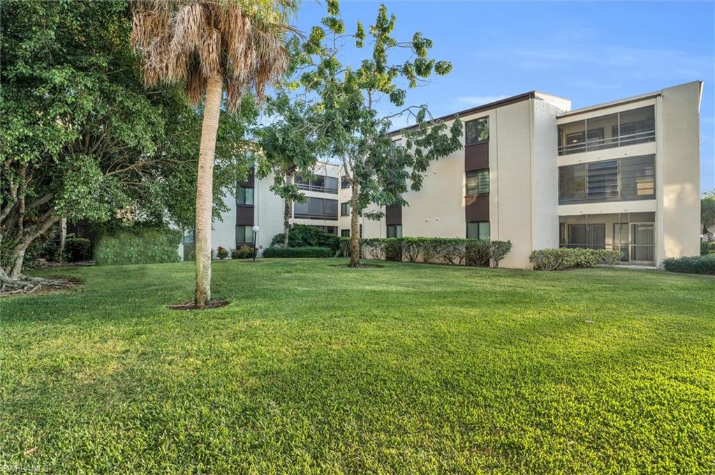 LAKEWOOD - Residential