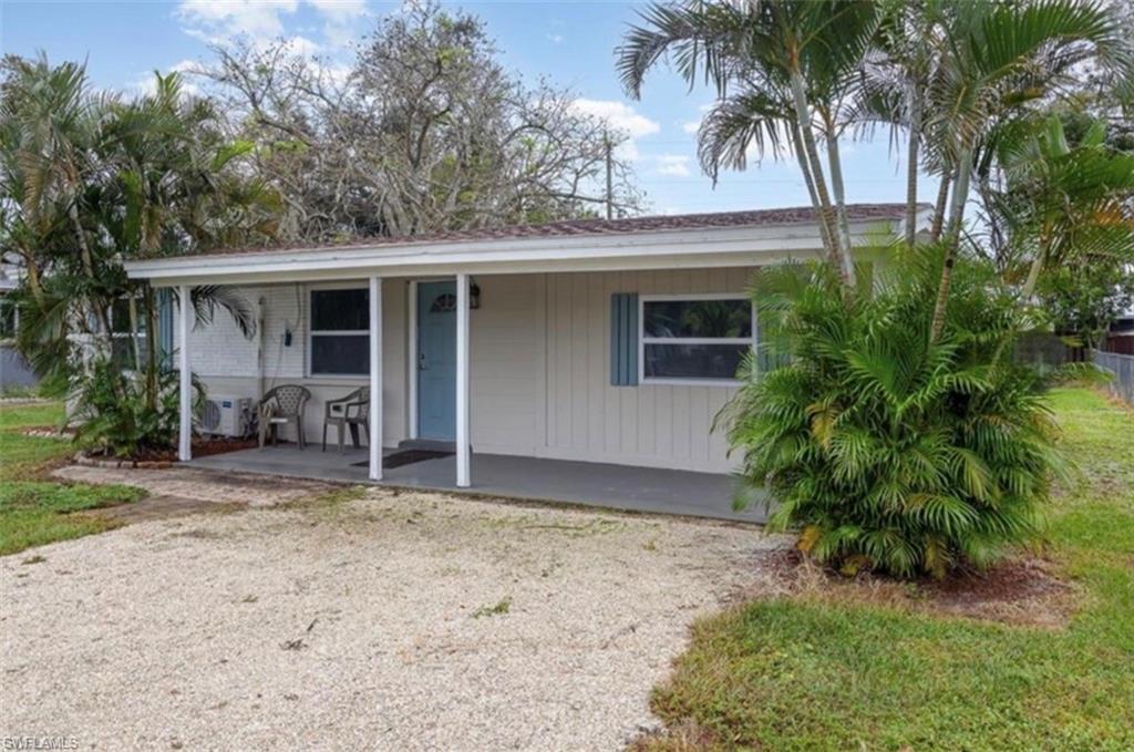 FORT MYERS SHORES - Residential Lease