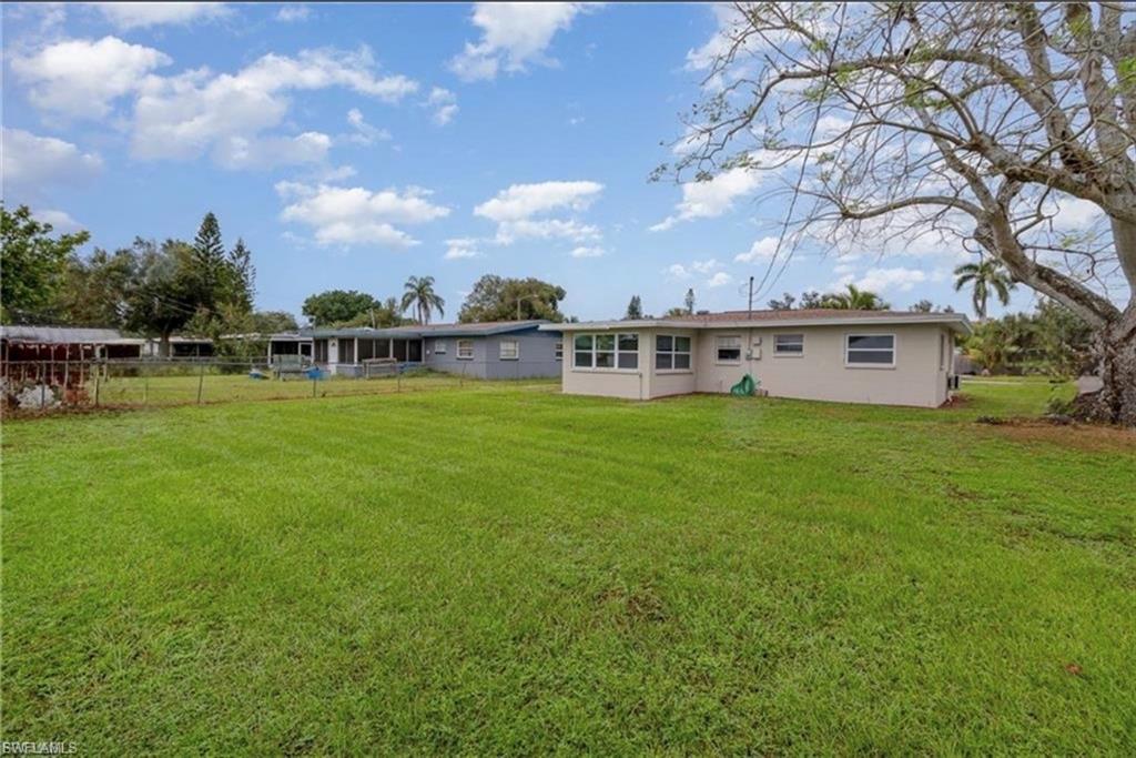 FORT MYERS SHORES - Residential Lease